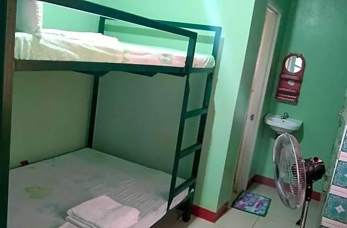 Rms Travellers Hotel 2*